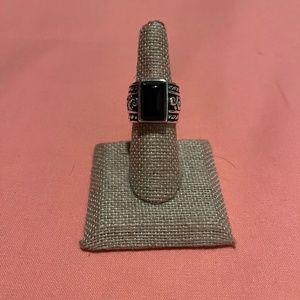 Silpada Ring with Chalcedony stone: size 6